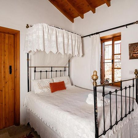 Constantias Stone Houses Lofou Exterior photo